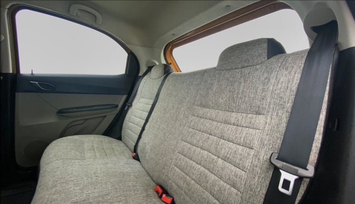 2016 Tata Tiago XT 1.05 REVOTORQ, Diesel, Manual, 82,619 km, Right Side Rear Door Cabin