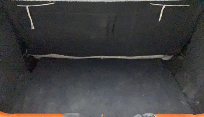 2016 Tata Tiago XT 1.05 REVOTORQ, Diesel, Manual, 82,619 km, Boot Inside