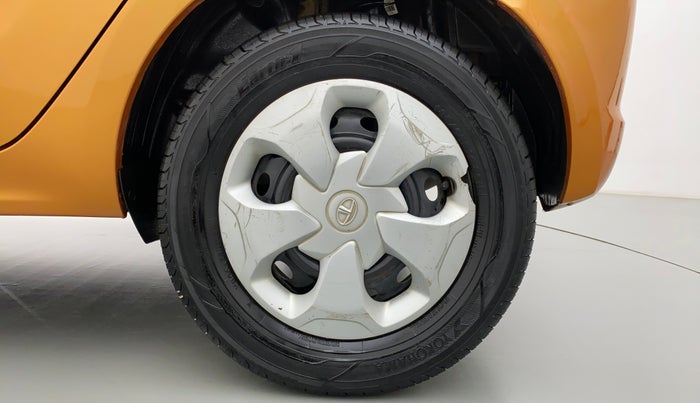 2016 Tata Tiago XT 1.05 REVOTORQ, Diesel, Manual, 82,619 km, Left Rear Wheel