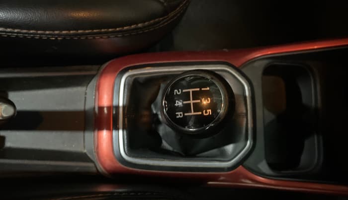 2017 Maruti IGNIS DELTA 1.2, Petrol, Manual, 55,688 km, Gear Lever