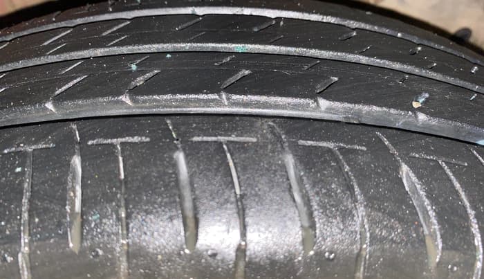 2017 Maruti IGNIS DELTA 1.2, Petrol, Manual, 55,688 km, Right Front Tyre Tread