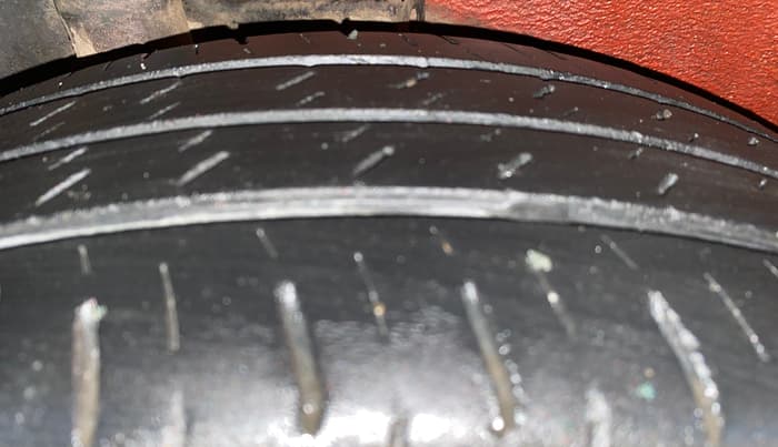 2017 Maruti IGNIS DELTA 1.2, Petrol, Manual, 55,688 km, Right Rear Tyre Tread