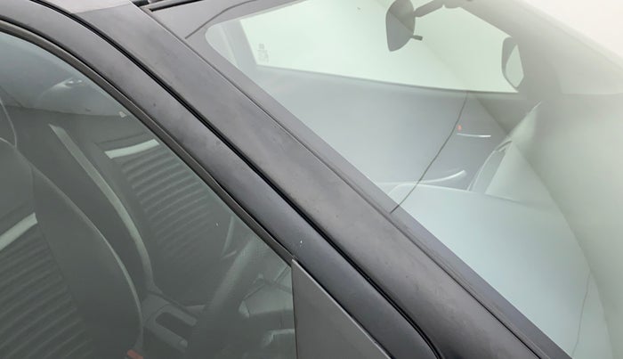 2018 Maruti Baleno DELTA PETROL 1.2, Petrol, Manual, 33,089 km, Right A pillar - Slightly dented