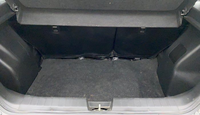 2018 Maruti Baleno DELTA PETROL 1.2, Petrol, Manual, 33,089 km, Boot Inside