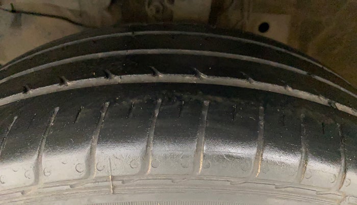 2021 Honda Jazz 1.2L I-VTEC VX CVT, Petrol, Automatic, 42,493 km, Left Front Tyre Tread