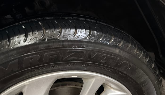 2020 Honda Amaze 1.2L I-VTEC V, Petrol, Manual, 73,159 km, Left Front Tyre Tread
