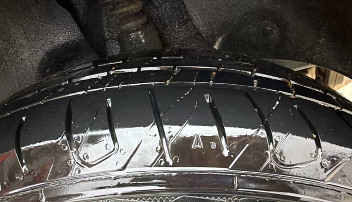 2016 Hyundai Creta SX PLUS  ANNIVERSARY EDITION 1.6 PETROL, Petrol, Manual, 58,326 km, Left Rear Tyre Tread