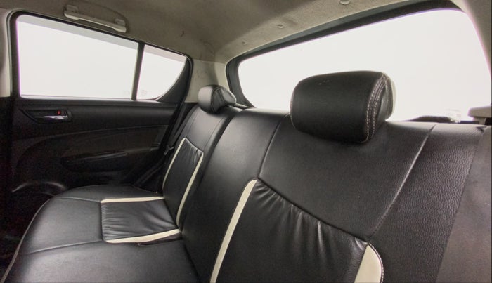 2015 Maruti Swift VXI, Petrol, Manual, 77,147 km, Right Side Rear Door Cabin
