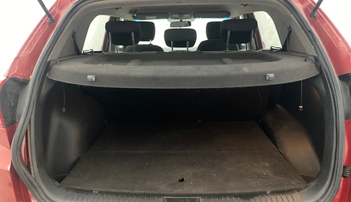 2016 Hyundai Creta SX PLUS AT 1.6 PETROL, Petrol, Automatic, 85,640 km, Boot Inside