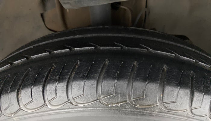 2019 Tata Tiago XZA 1.2 REVOTRON, Petrol, Automatic, 44,646 km, Right Front Tyre Tread