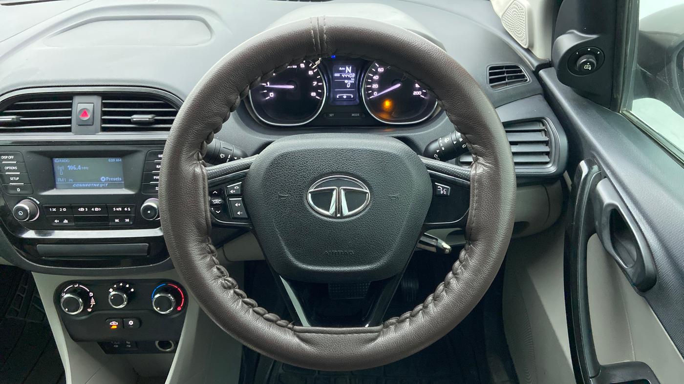 2019 Tata Tiago XZA 1.2 REVOTRON, Petrol, Automatic, 44,646 km, Steering Wheel Close Up