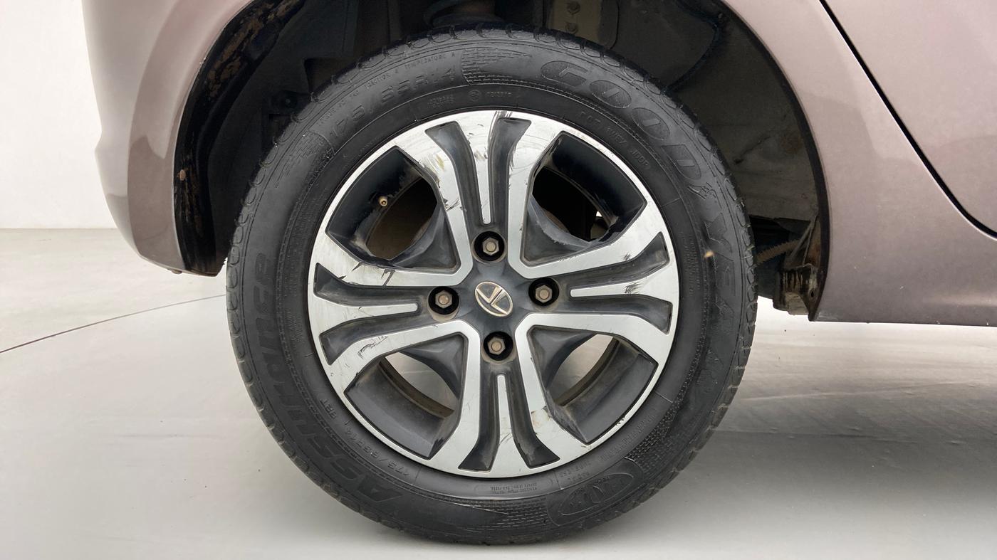 2019 Tata Tiago XZA 1.2 REVOTRON, Petrol, Automatic, 44,646 km, Right Rear Wheel
