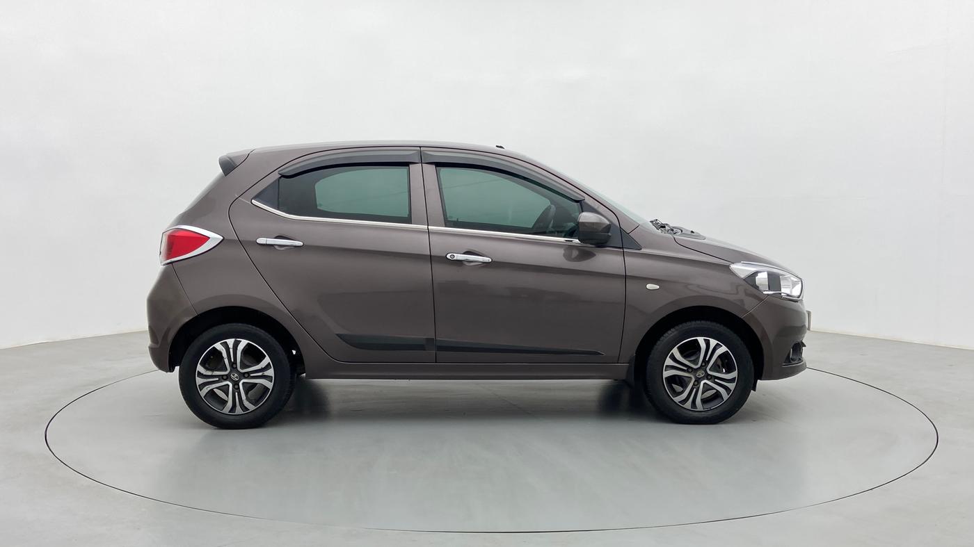 2019 Tata Tiago XZA 1.2 REVOTRON, Petrol, Automatic, 44,646 km, Right Side View