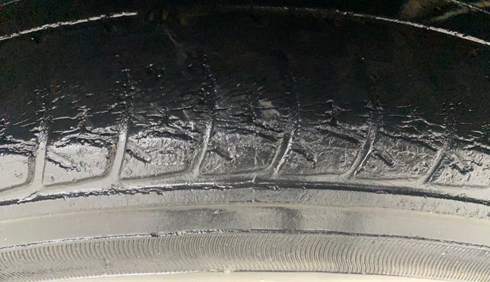 2015 Maruti Celerio VXI, Petrol, Manual, 44,070 km, Left Rear Tyre Tread