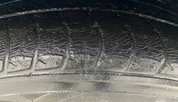 2015 Maruti Celerio VXI, Petrol, Manual, 44,070 km, Right Front Tyre Tread