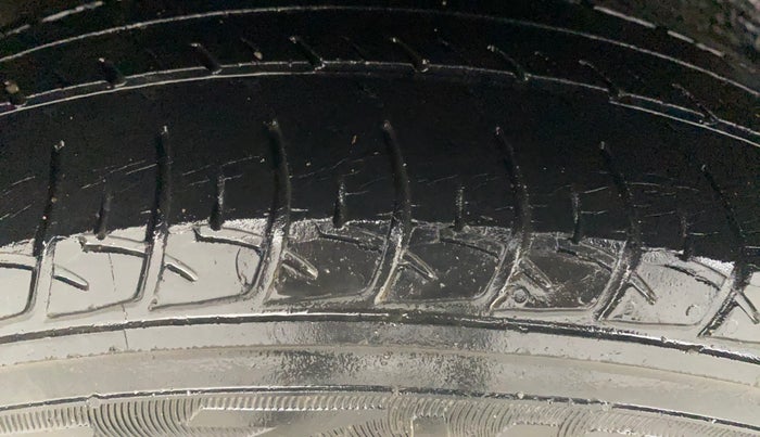 2015 Maruti Celerio VXI, Petrol, Manual, 44,070 km, Right Rear Tyre Tread