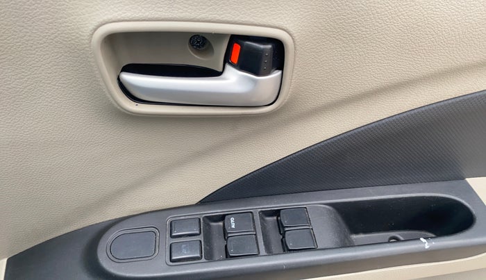 2015 Maruti Celerio VXI, Petrol, Manual, 44,070 km, Driver Side Door Panels Control