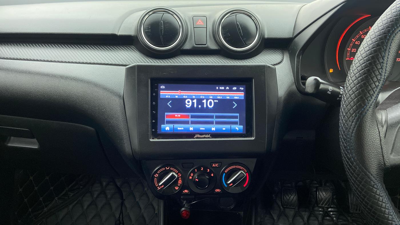 2020 Maruti Swift LXI D, Petrol, Manual, 18,235 km, Air Conditioner