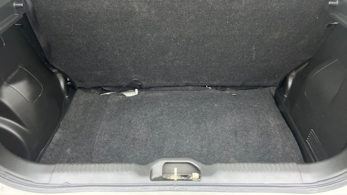 2020 Maruti Swift LXI D, Petrol, Manual, 18,235 km, Boot Inside