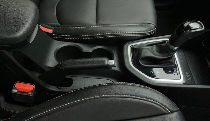 2018 Hyundai Creta SX AT 1.6 DIESEL, Diesel, Automatic, 59,190 km, Gear Lever
