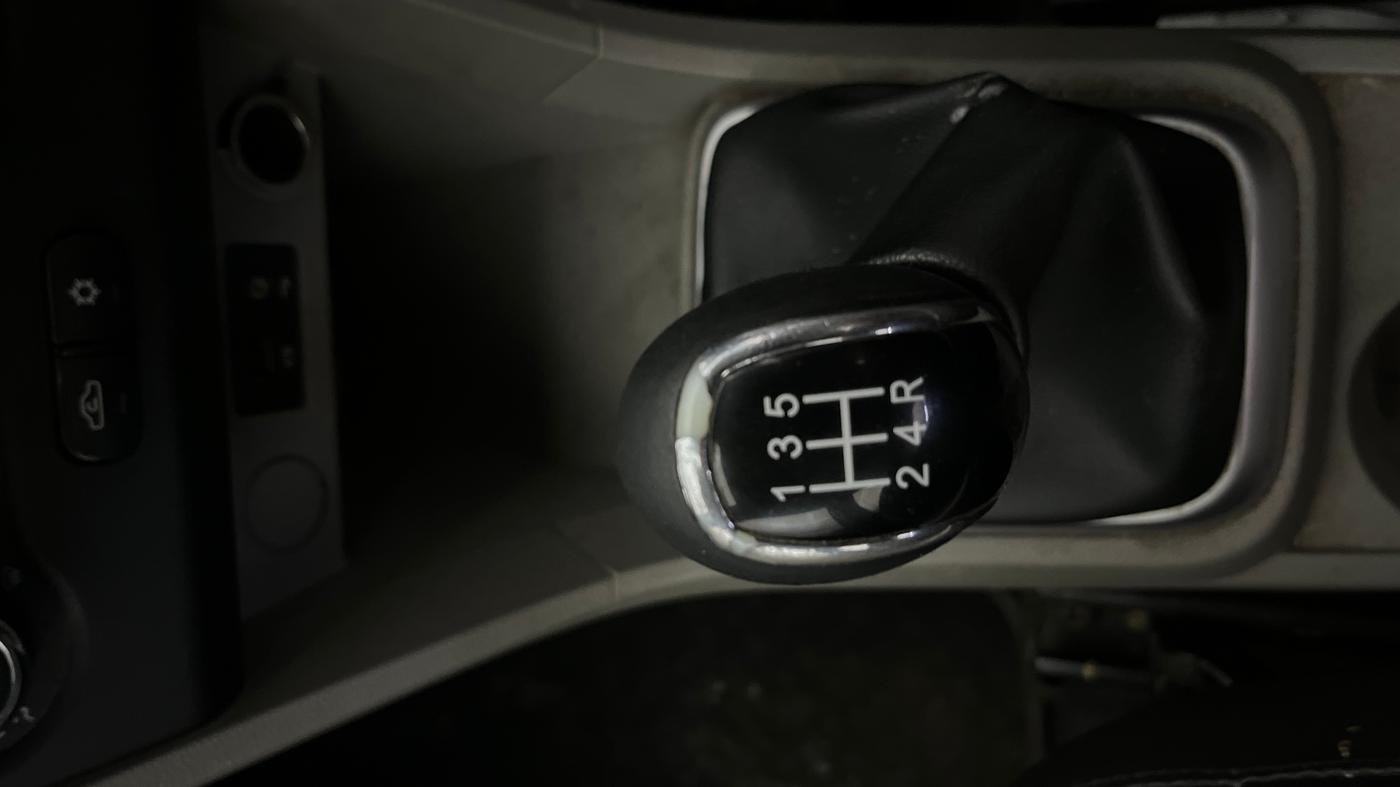 2017 Tata Tiago XZ PETROL, Petrol, Manual, 73,487 km, Gear Lever