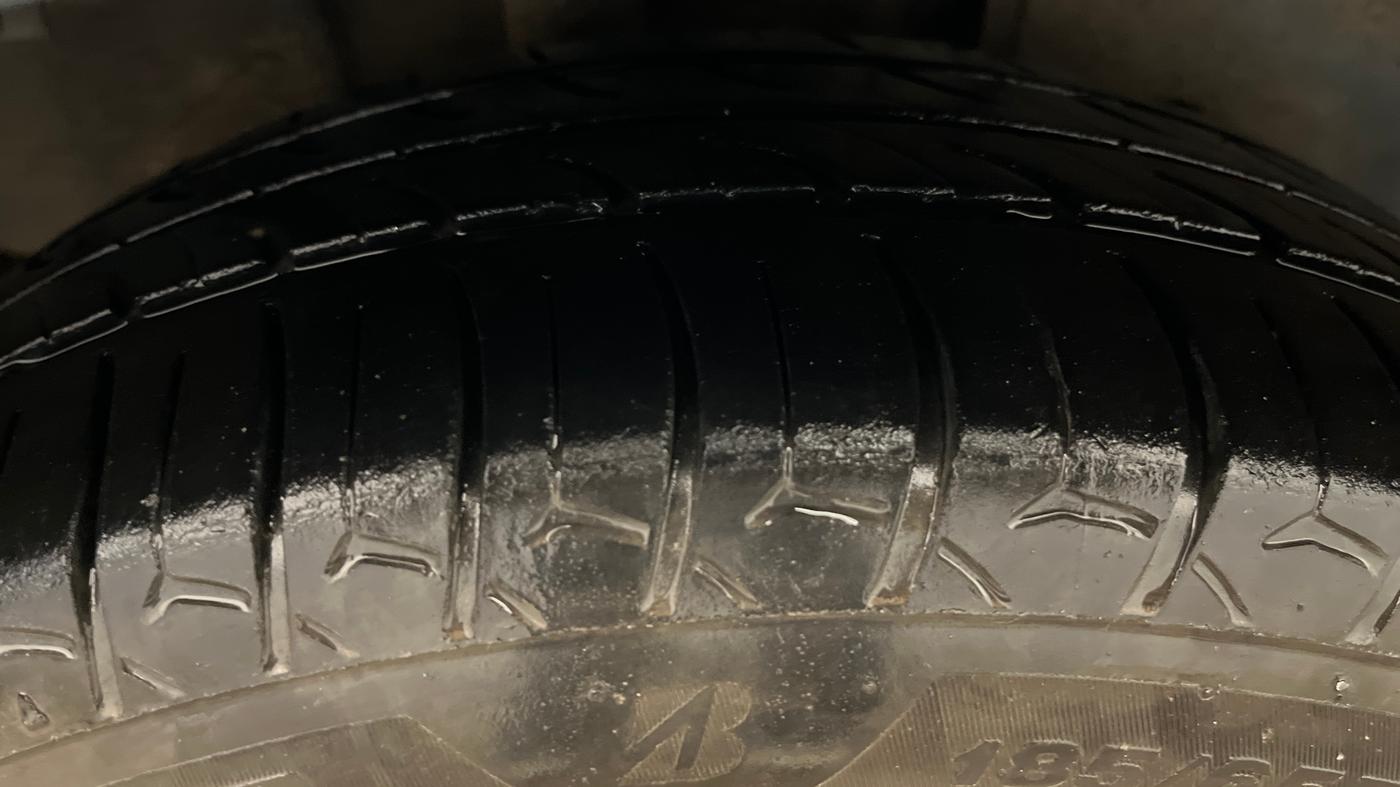 2017 Tata Tiago XZ PETROL, Petrol, Manual, 73,487 km, Right Rear Tyre Tread