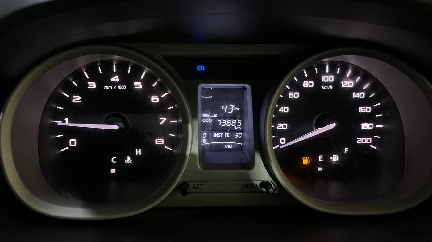 2017 Tata Tiago XZ PETROL, Petrol, Manual, 73,487 km, Odometer Image