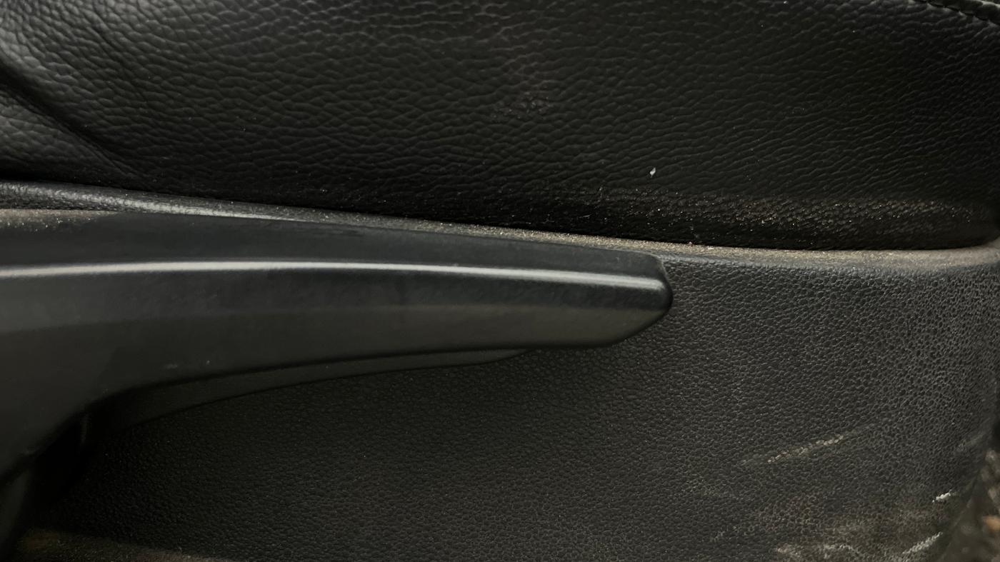 2017 Tata Tiago XZ PETROL, Petrol, Manual, 73,487 km, Driver Side Adjustment Panel