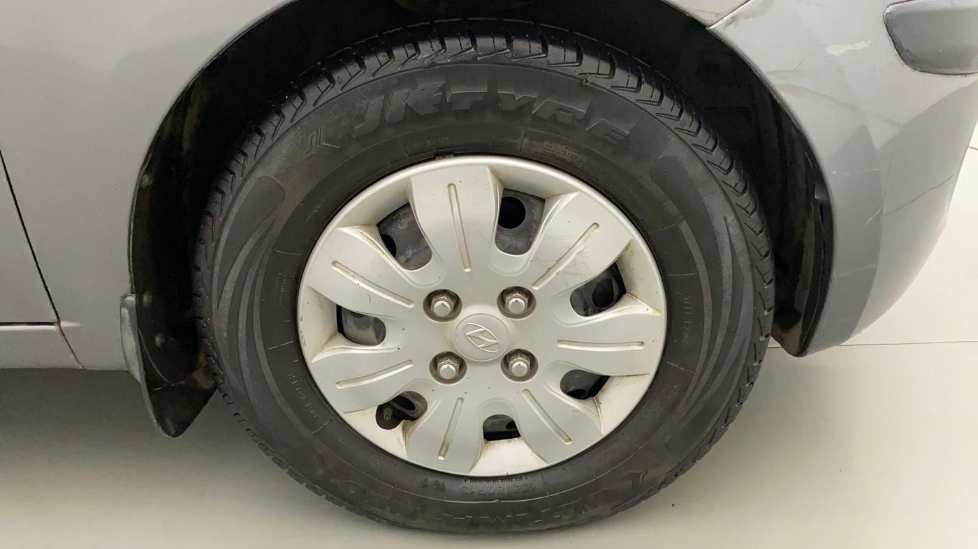 2010 Hyundai i10 SPORTZ 1.2, Petrol, Manual, 60,581 km, Right Front Wheel