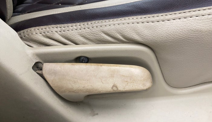 2013 Maruti Swift Dzire VDI, Diesel, Manual, 93,435 km, Driver Side Adjustment Panel