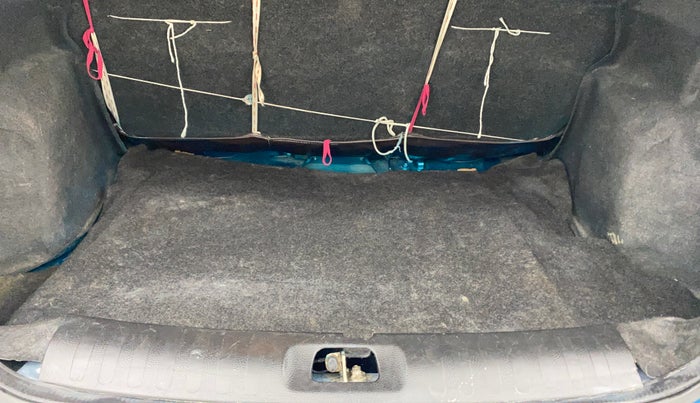 2013 Maruti Swift Dzire VDI, Diesel, Manual, 93,435 km, Boot Inside