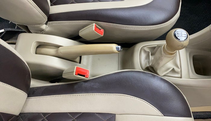 2013 Maruti Swift Dzire VDI, Diesel, Manual, 93,435 km, Gear Lever