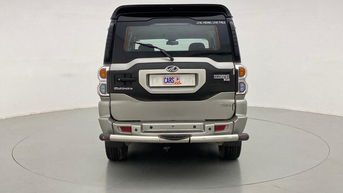 2014 Mahindra Scorpio S10, Diesel, Manual, 80,088 km, Back/Rear