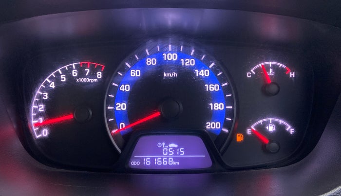 2015 Hyundai Xcent S 1.2 OPT, Petrol, Manual, 1,61,643 km, Odometer Image