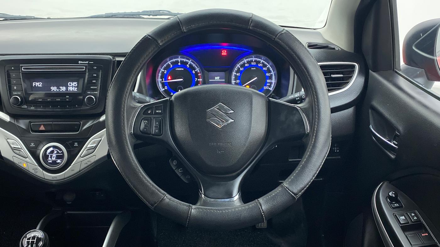 2017 Maruti Baleno DELTA 1.2 K12, Petrol, Manual, 9,209 km, Steering Wheel Close Up
