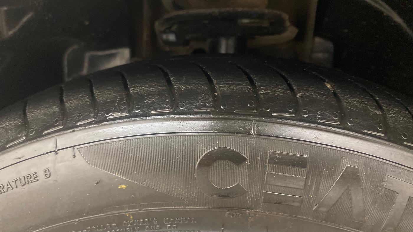 2022 Tata TIAGO NRG XZ MT, Petrol, Manual, 71,811 km, Left Front Tyre Tread
