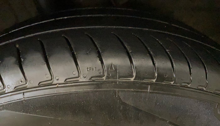 2023 Hyundai EXTER SX(O) 1.2 AMT, Petrol, Automatic, 31,536 km, Right Rear Tyre Tread