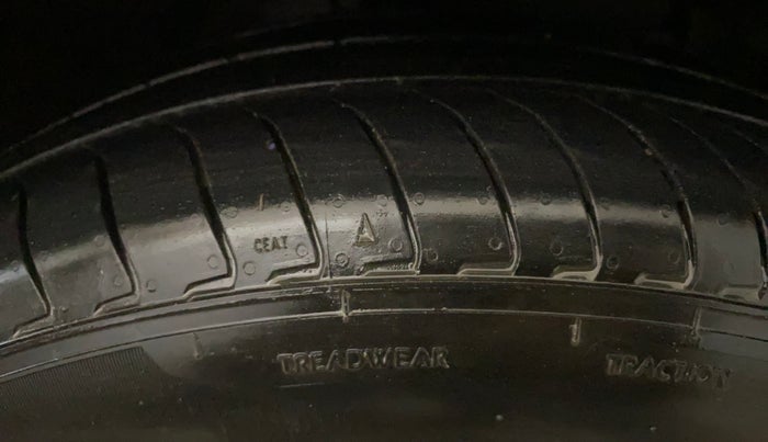 2023 Hyundai EXTER SX(O) 1.2 AMT, Petrol, Automatic, 31,536 km, Right Front Tyre Tread