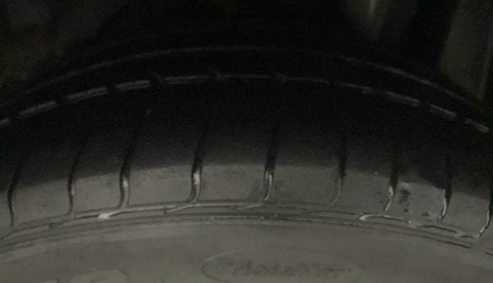 2019 Ford FREESTYLE AMBIENTE 1.2 PETROL, Petrol, Manual, 39,101 km, Left Rear Tyre Tread