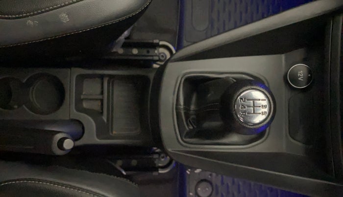 2019 Ford FREESTYLE AMBIENTE 1.2 PETROL, Petrol, Manual, 39,101 km, Gear Lever