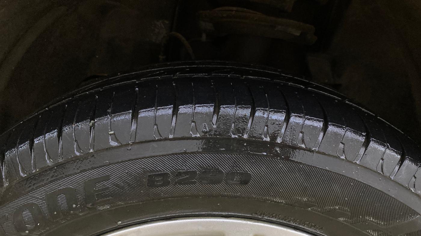 2016 Tata Tiago XZ PETROL, Petrol, Manual, 11,671 km, Left Front Tyre Tread
