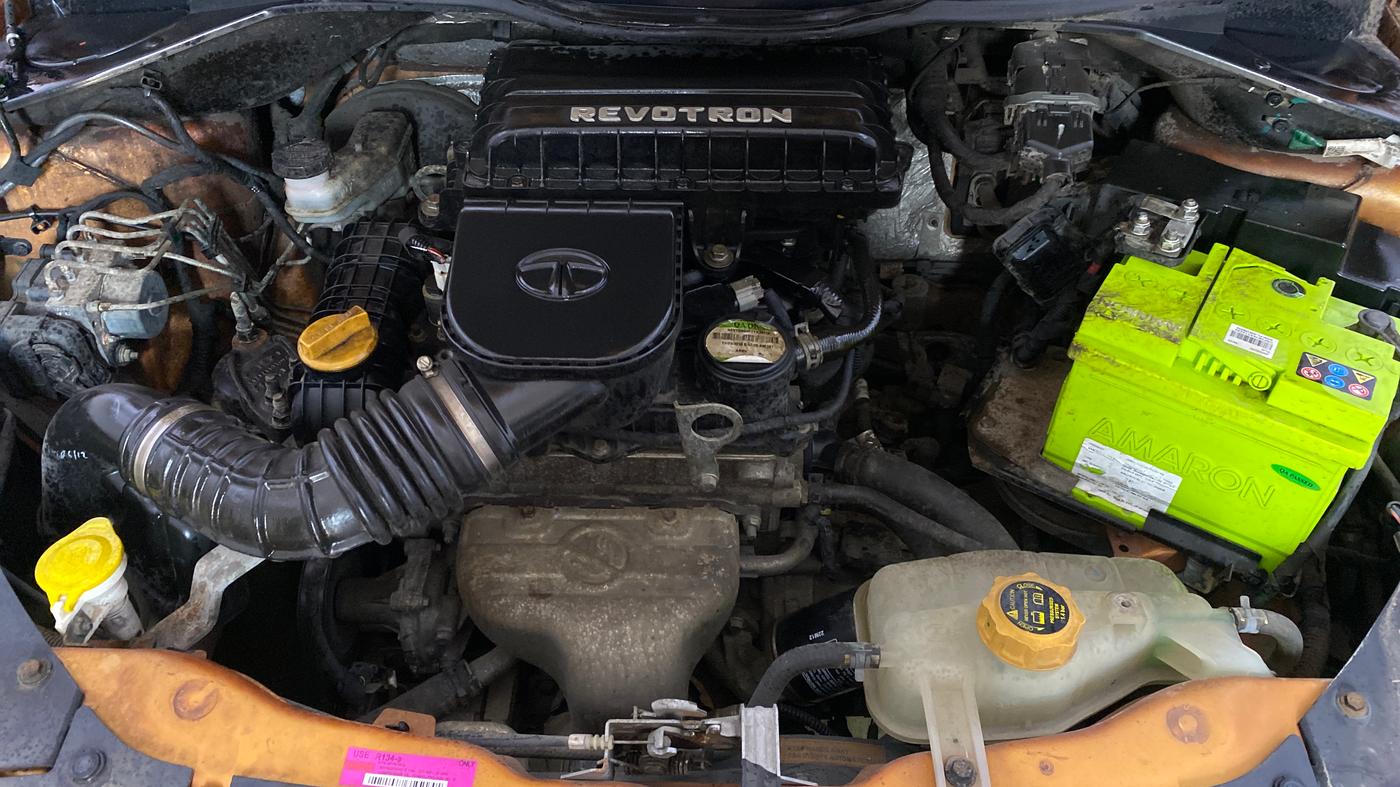 2016 Tata Tiago XZ PETROL, Petrol, Manual, 11,671 km, Engine View