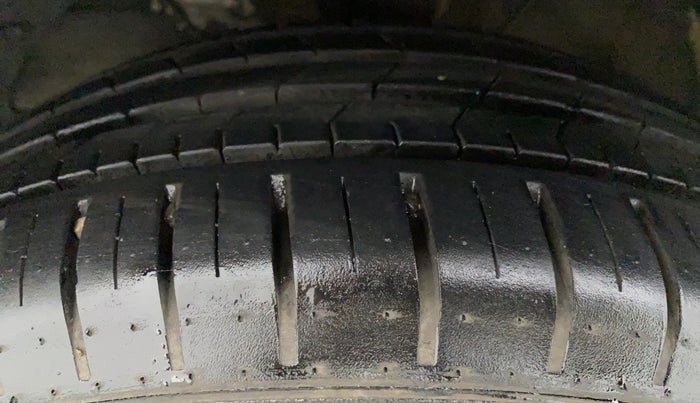 2019 Maruti Baleno ZETA PETROL 1.2, Petrol, Manual, 6,757 km, Left Front Tyre Tread