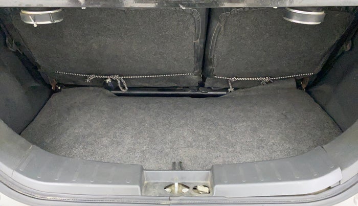 2012 Maruti Wagon R 1.0 LXI, Petrol, Manual, 35,307 km, Boot Inside