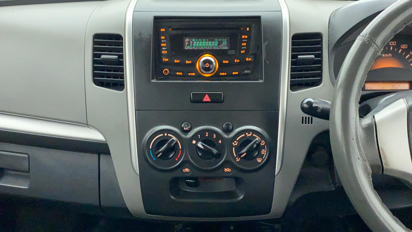 2012 Maruti Wagon R 1.0 LXI, Petrol, Manual, 35,307 km, Air Conditioner