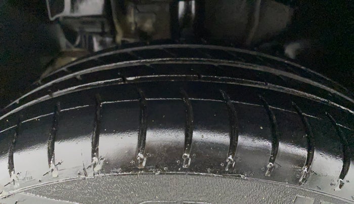 2018 Tata Tiago XT PETROL, Petrol, Manual, 23,564 km, Left Front Tyre Tread