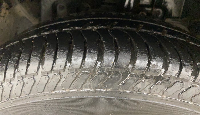 2017 Ford Ecosport TITANIUM 1.5L DIESEL, Diesel, Manual, 48,350 km, Left Front Tyre Tread