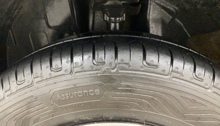 2019 Renault Kwid CLIMBER 1.0 AMT, Petrol, Automatic, 72,955 km, Left Front Tyre Tread