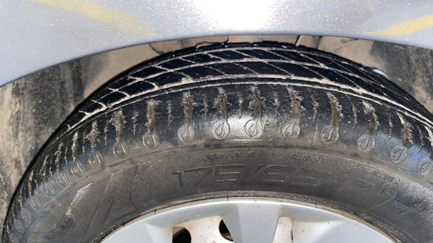2021 Tata Tiago XE PETROL, Petrol, Manual, 37,330 km, Right Front Tyre Tread