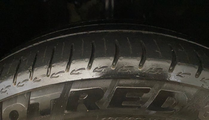 2023 Tata ALTROZ XM PLUS SUNROOF, Petrol, Manual, 23,443 km, Right Front Tyre Tread